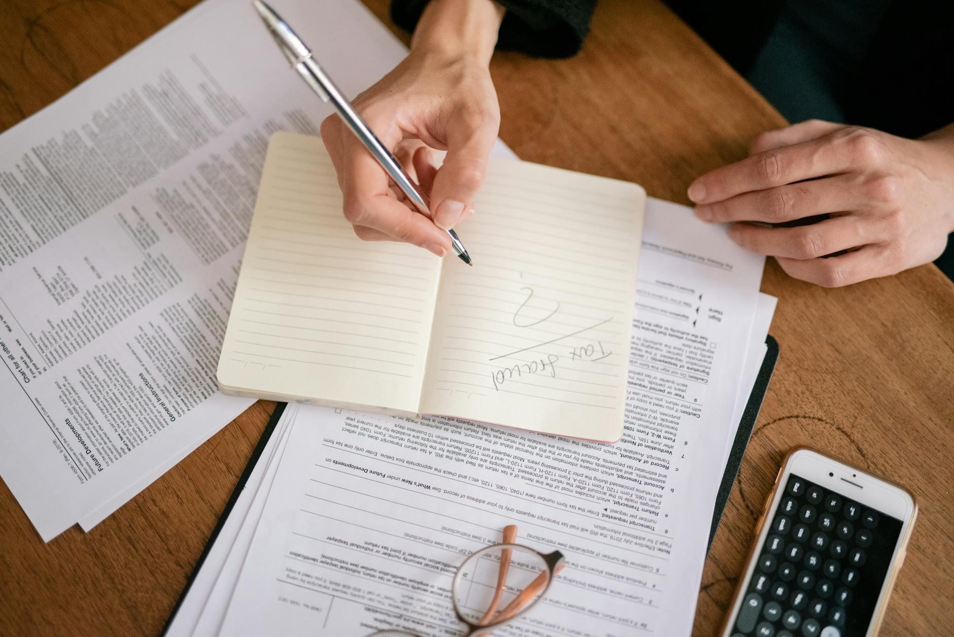 H1: Calcul Indemnité Licenciement Suisse 2026 : Simplifiez avec DroitAI